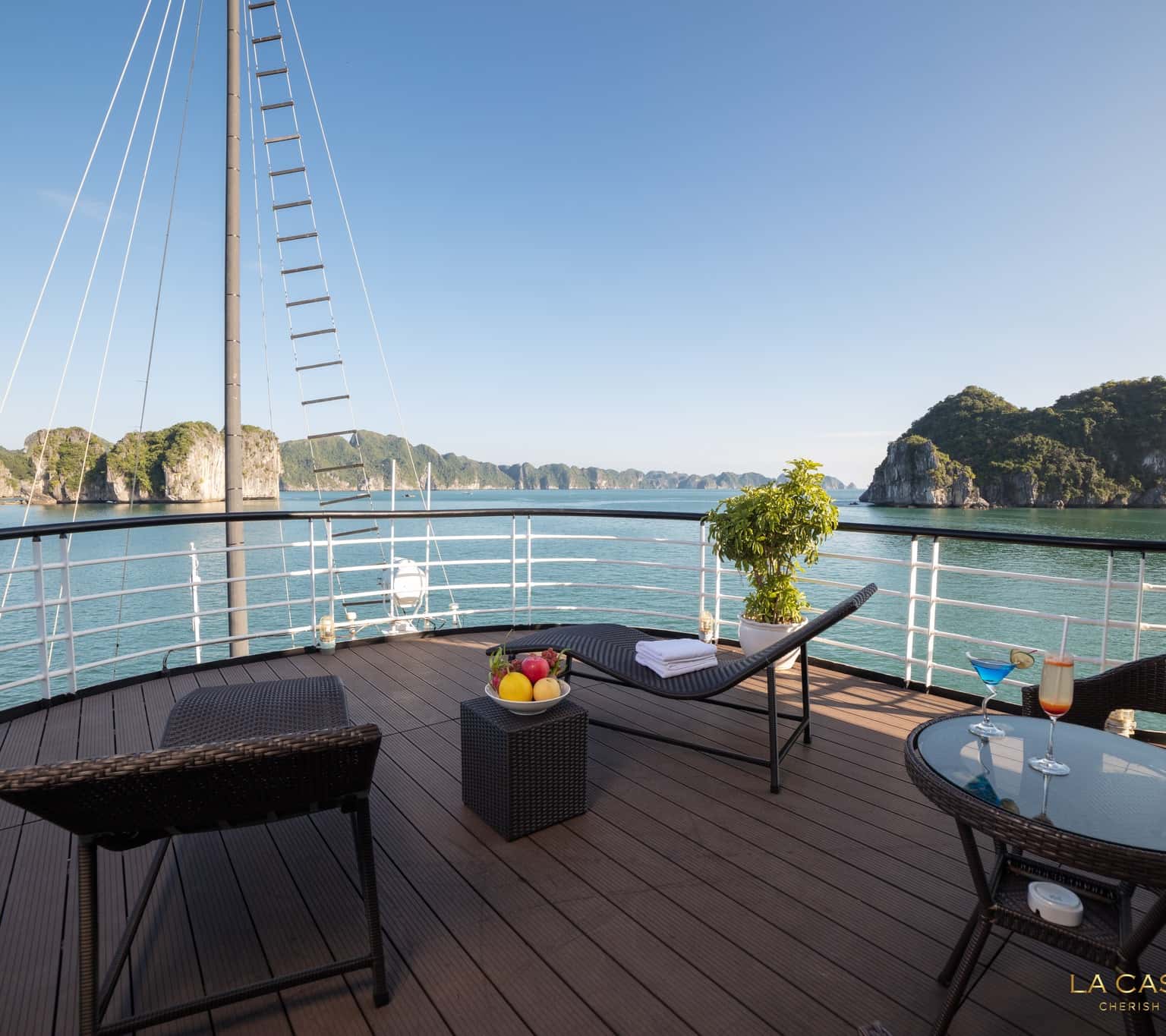 du thuyen la casta 22 cabin ha long