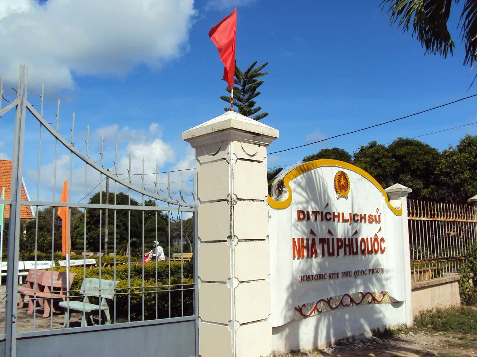 nha tu phu quoc dia diem du lich phu quoc attcpqc11 