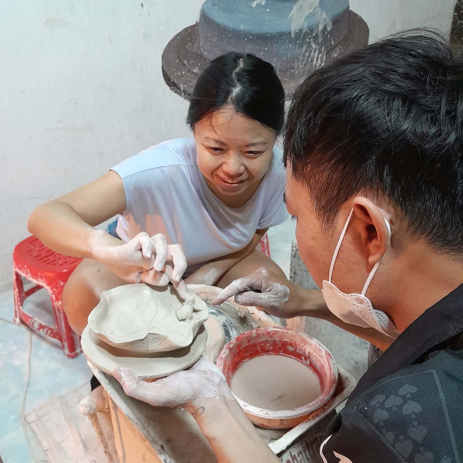 bat trang pottery class in old quarter hanoi