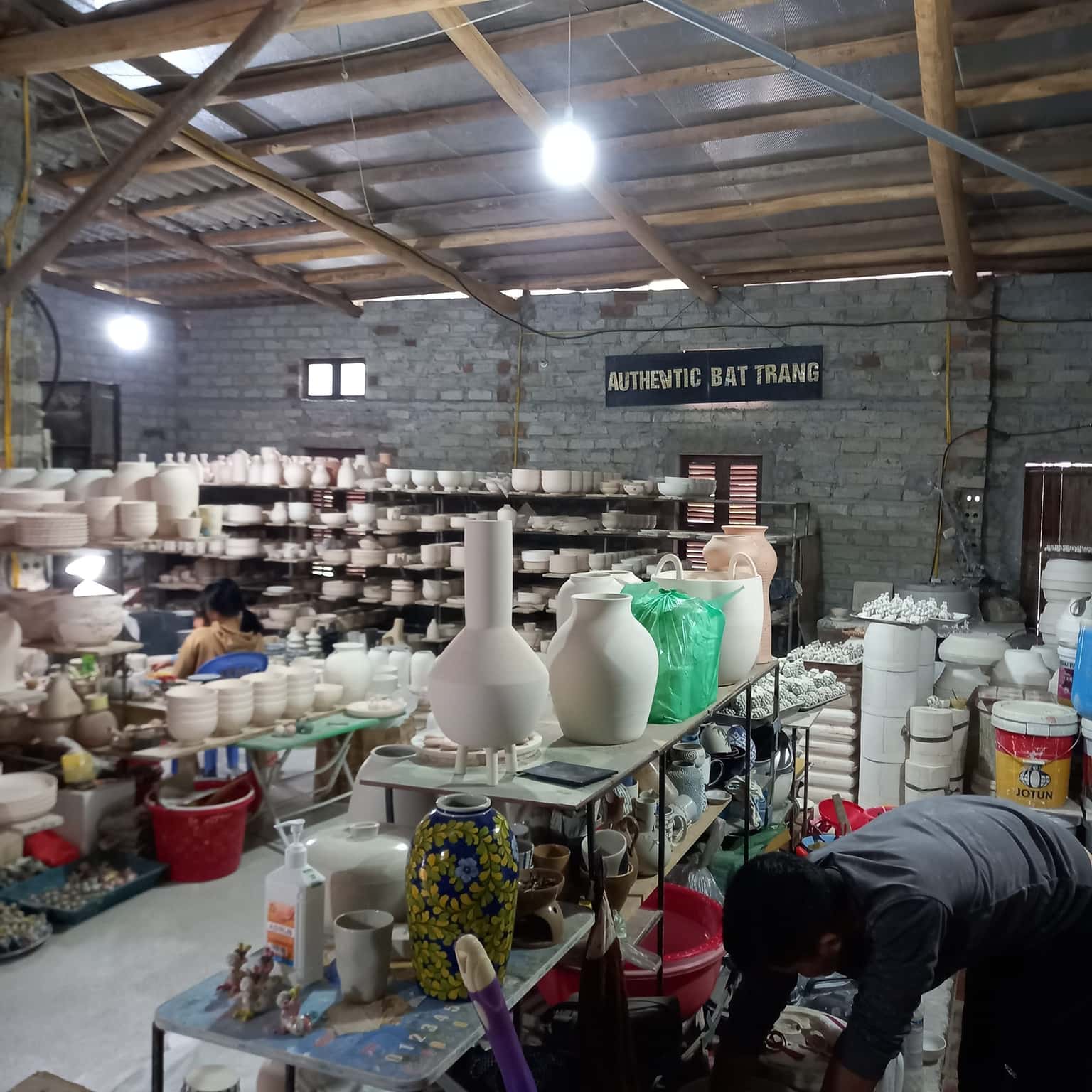 bat trang pottery class in old quarter hanoi