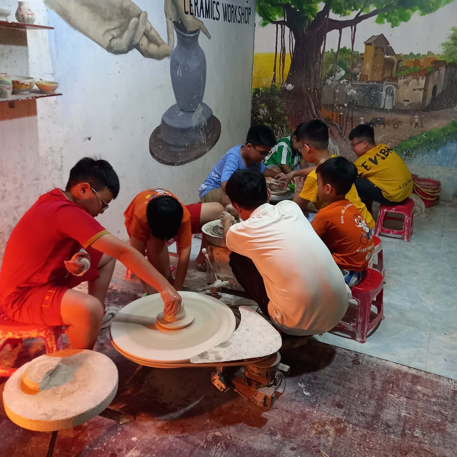 bat trang pottery class in old quarter hanoi
