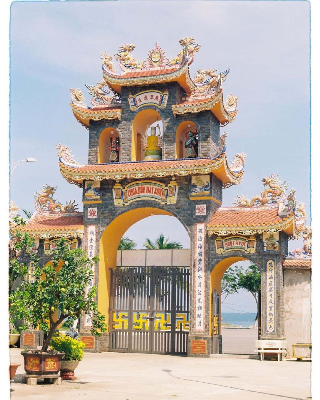 chua buu dai son dia diem du lich da nang attdad46