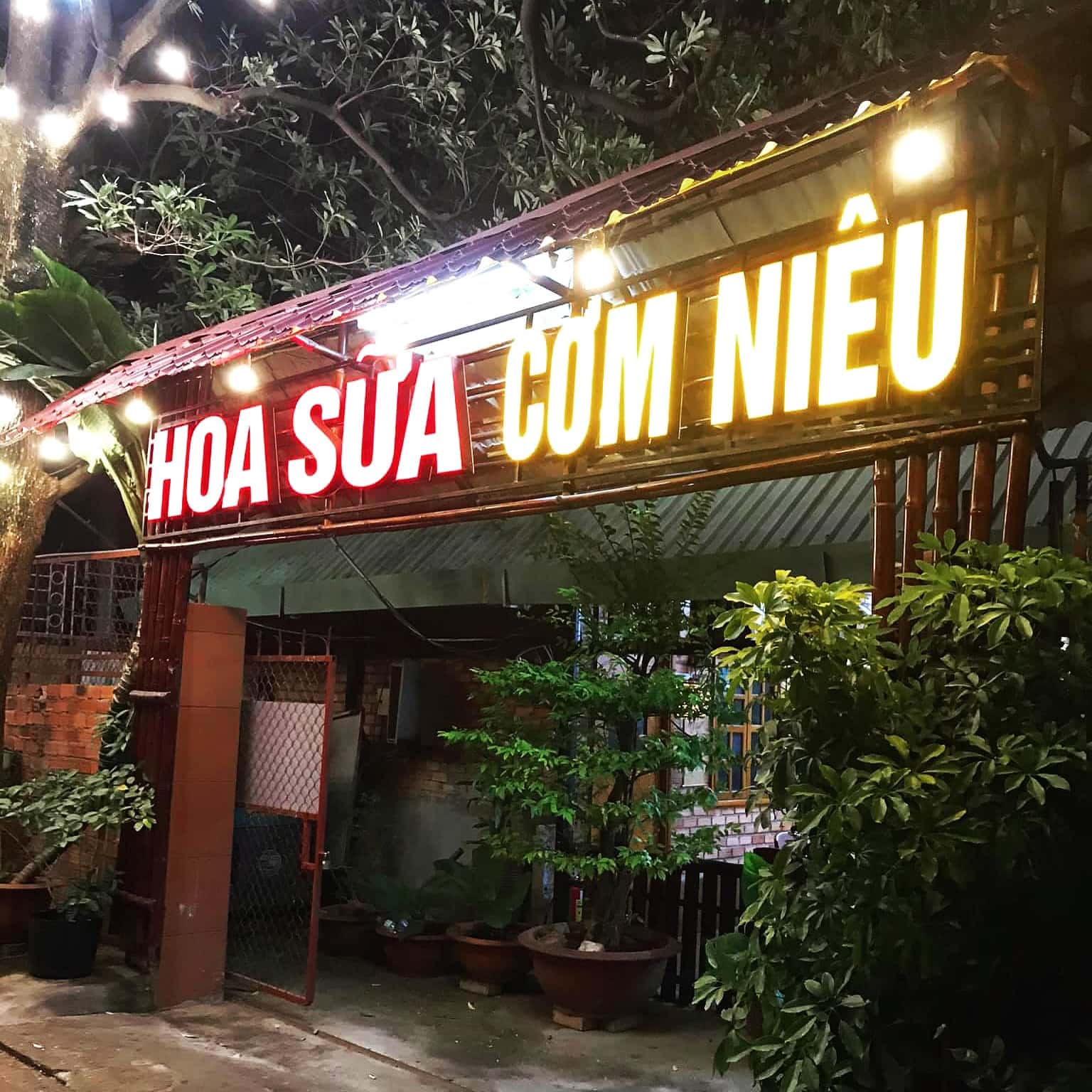 com nieu hoa sua vung tau 