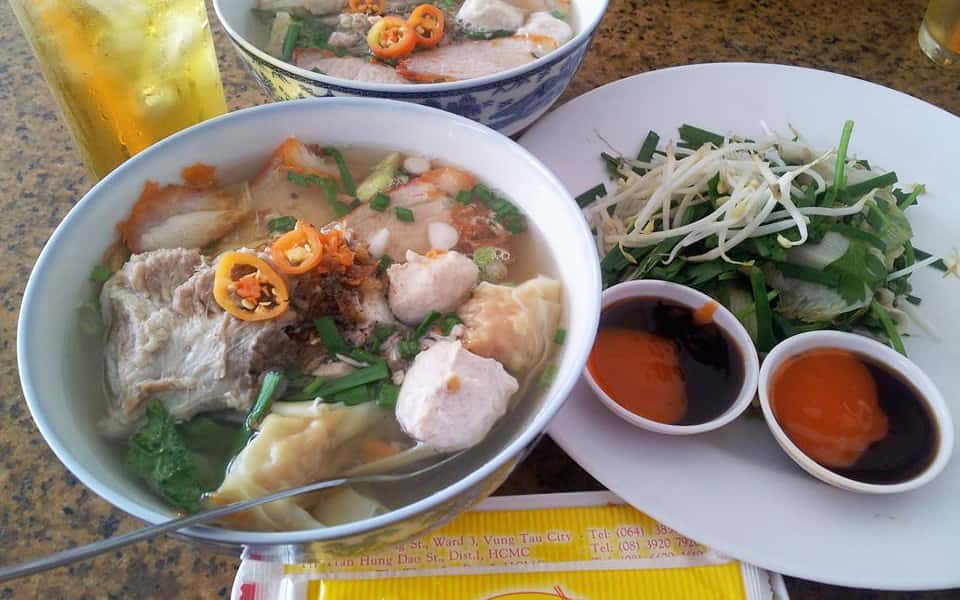  hu tieu mi suon tung hung vung tau