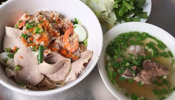 hu tieu minh hien vung tau