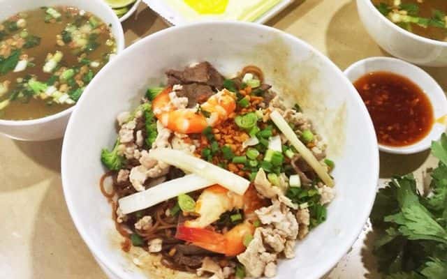 hu tieu nam vang nhan quan vung tau 