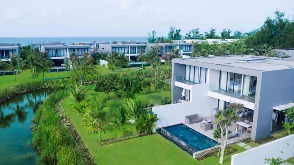 sanctuary resort vung tau