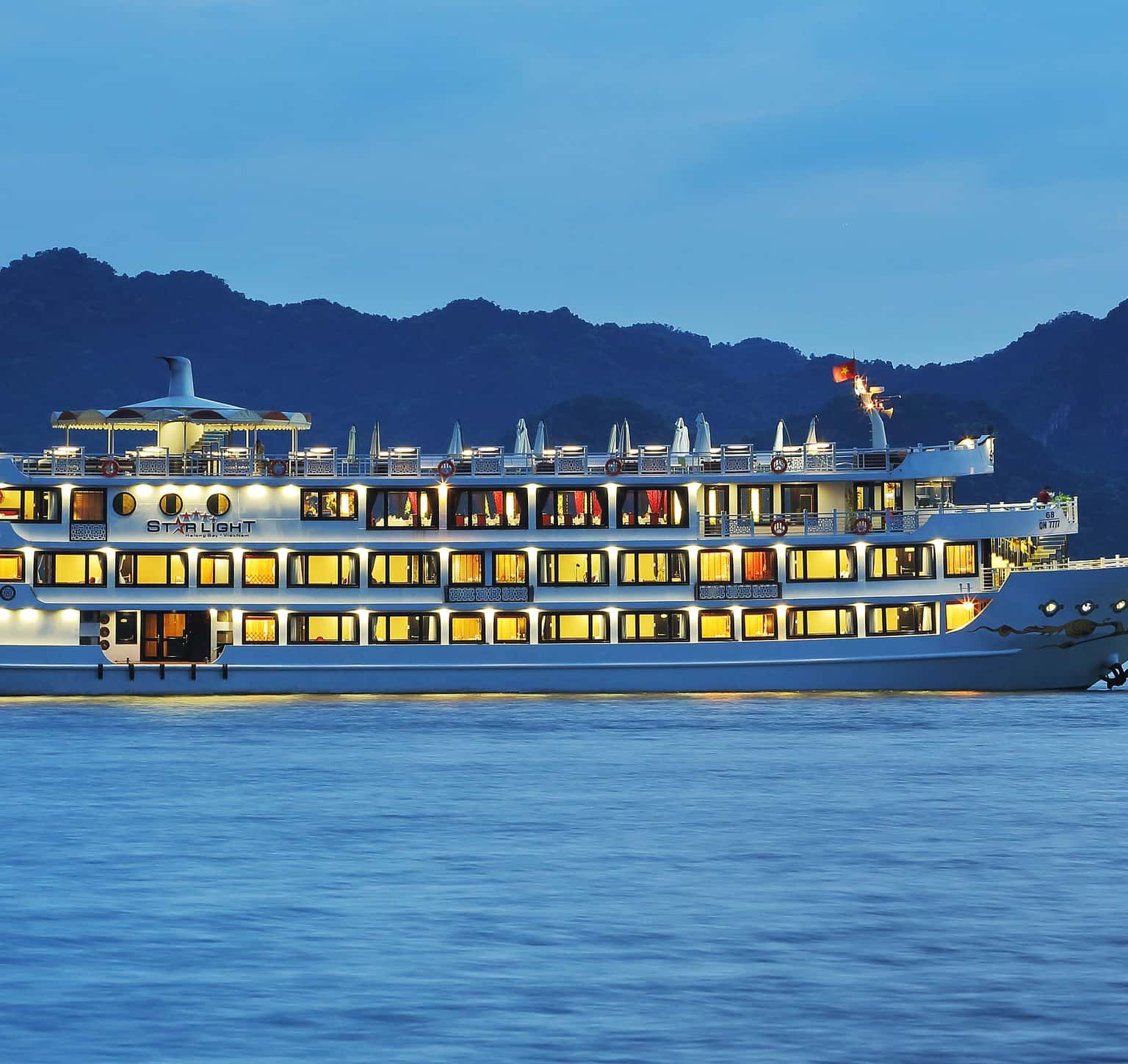 justfly starlight cruise oriental sails ha long bay 