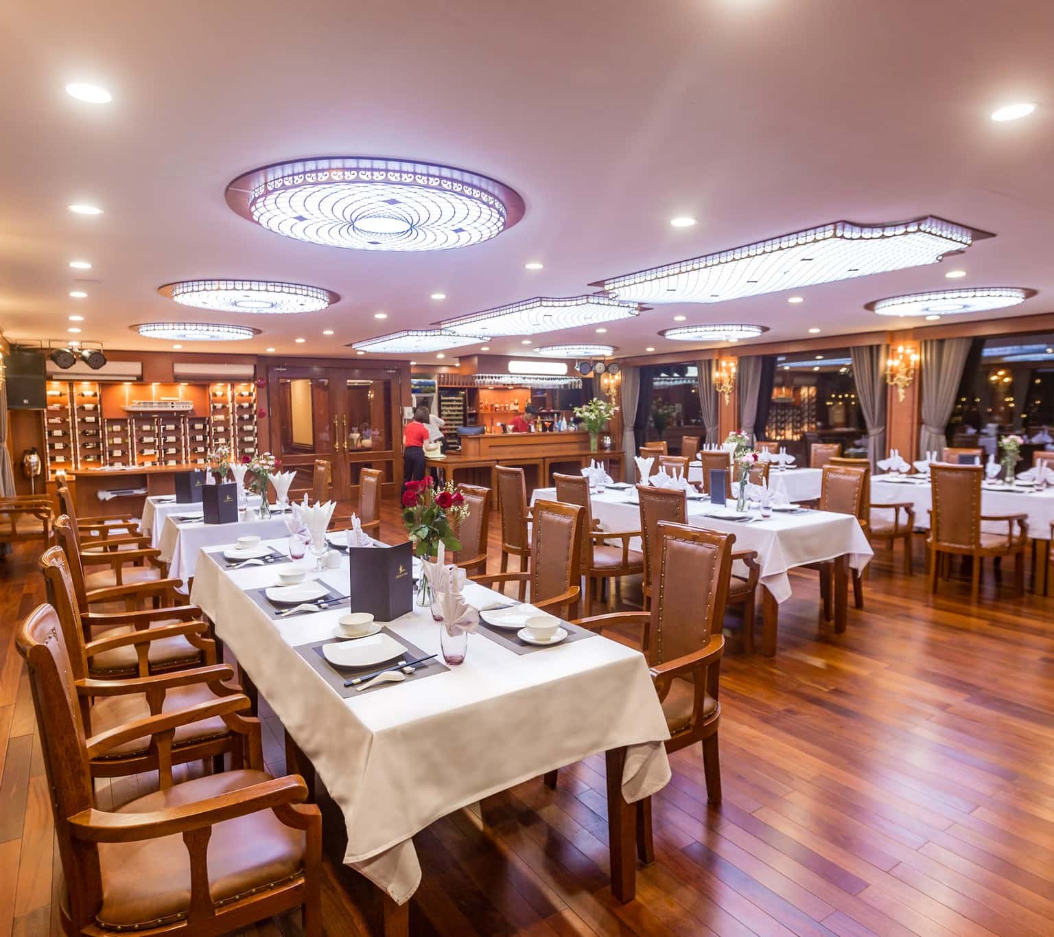 du thuyen calypso cruise oriental ha long bay