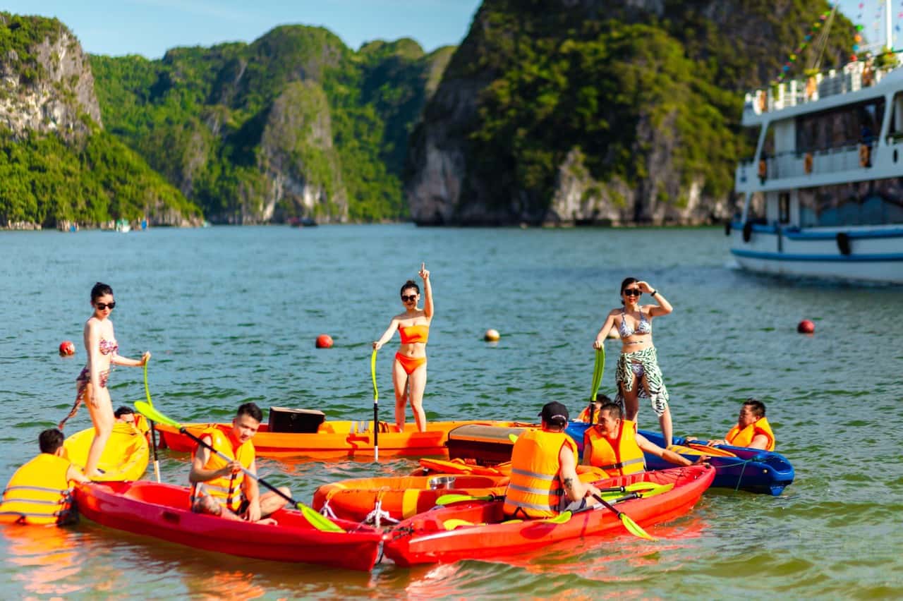 queen cruise ha long 