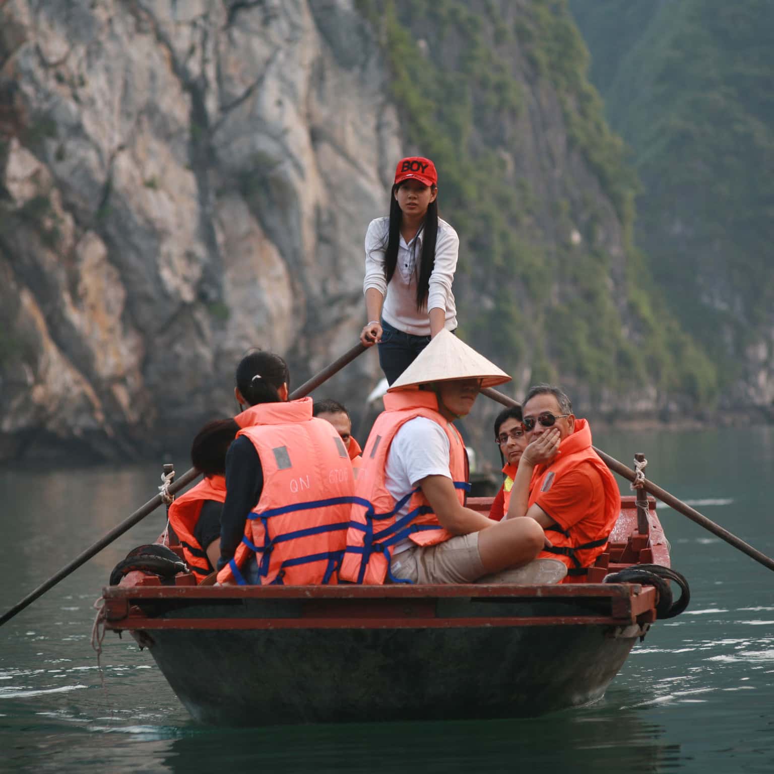 pelican glory pelican cruise ha long