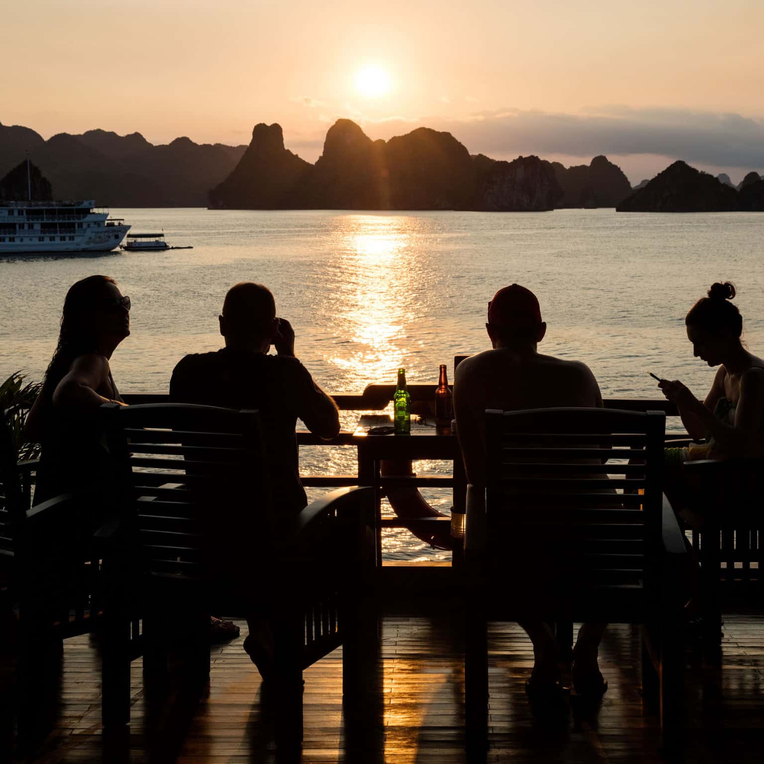 orchid preminum pelican cruise ha long 