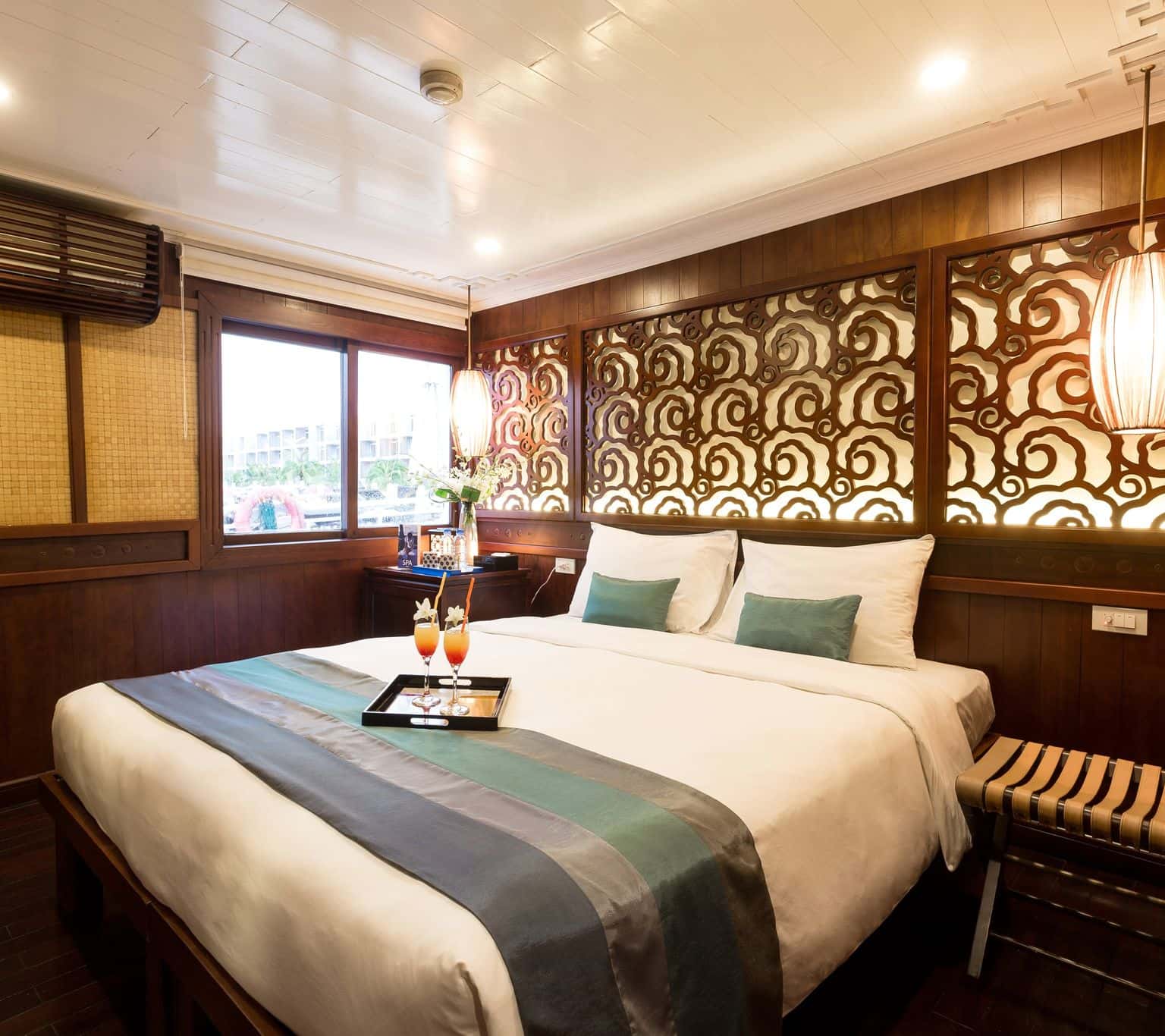 bhaya classic bhaya au co cruise ha long bay