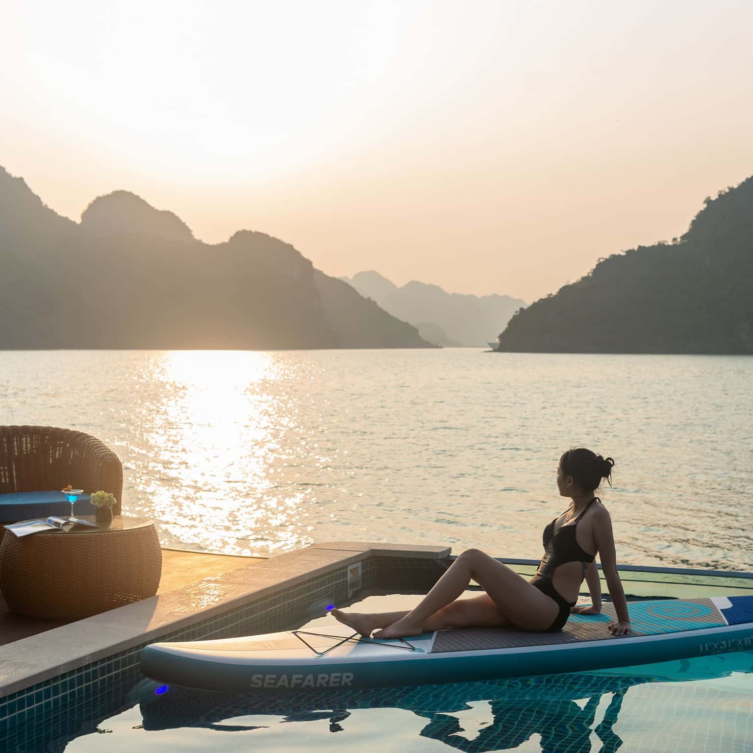 capella cruise ha long