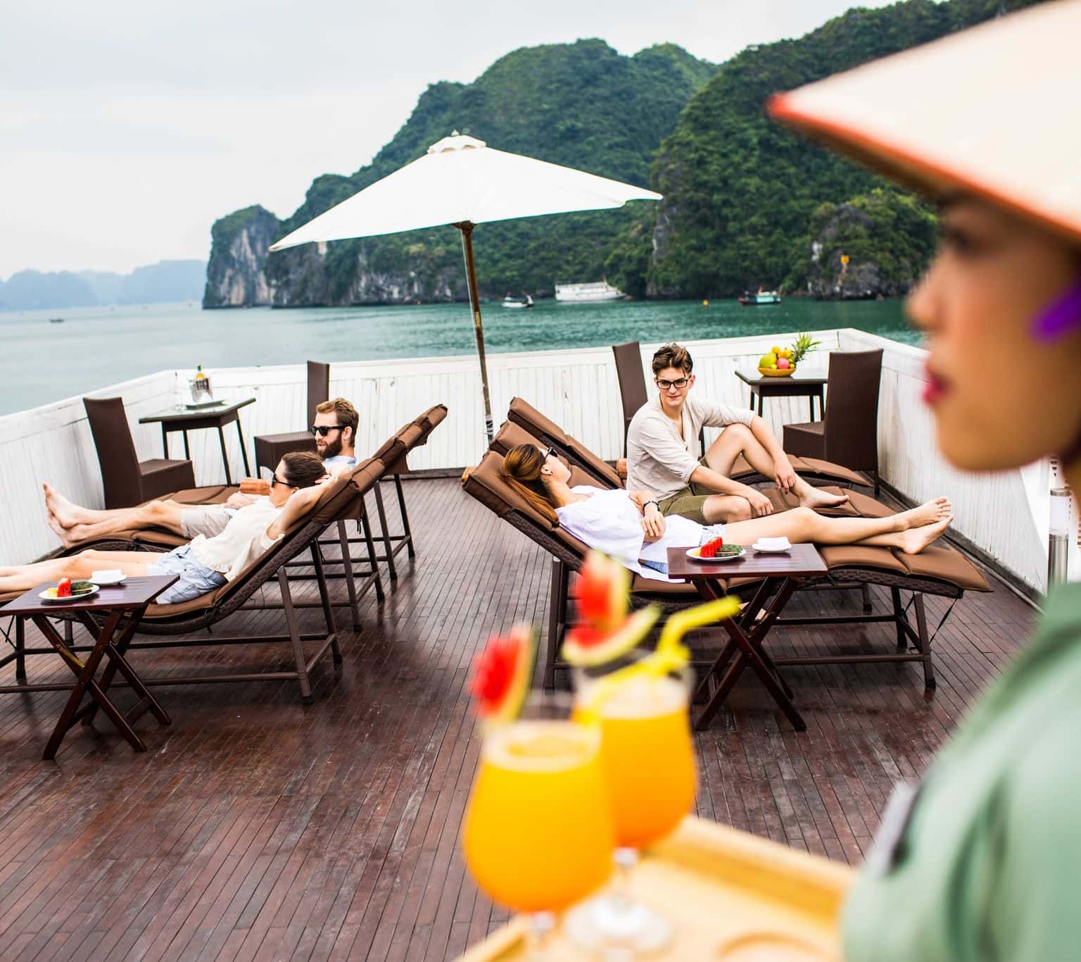 legend halong 1 cabin bhaya au co cruise ha long bay