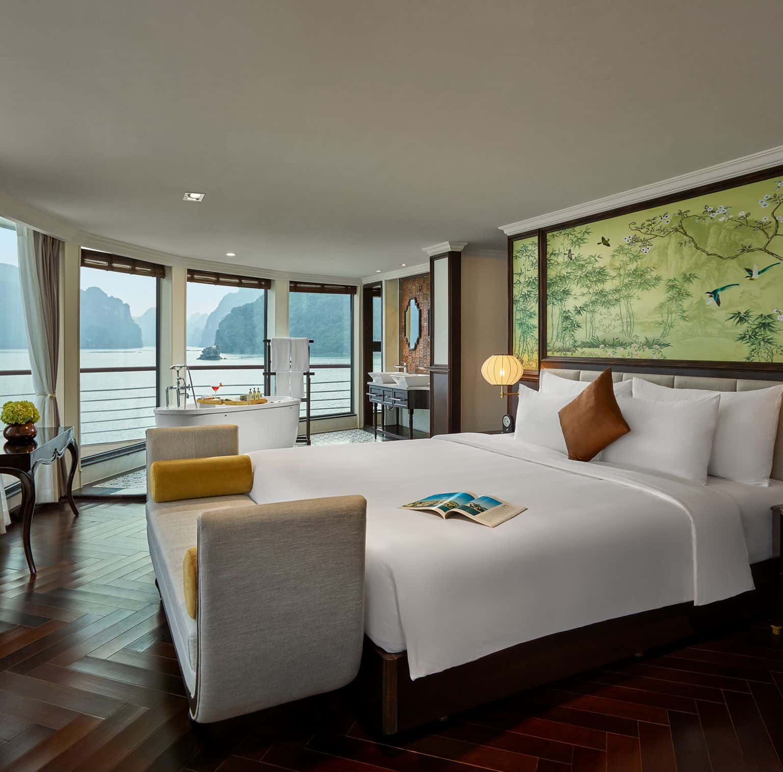 capella cruise ha long