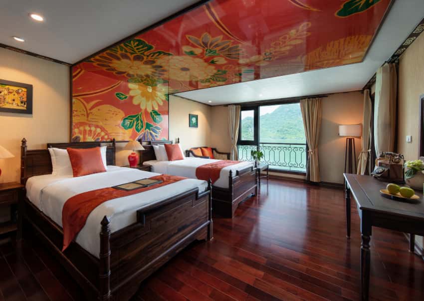 suite indochine cruise lan ha indochina sail  ha long bay