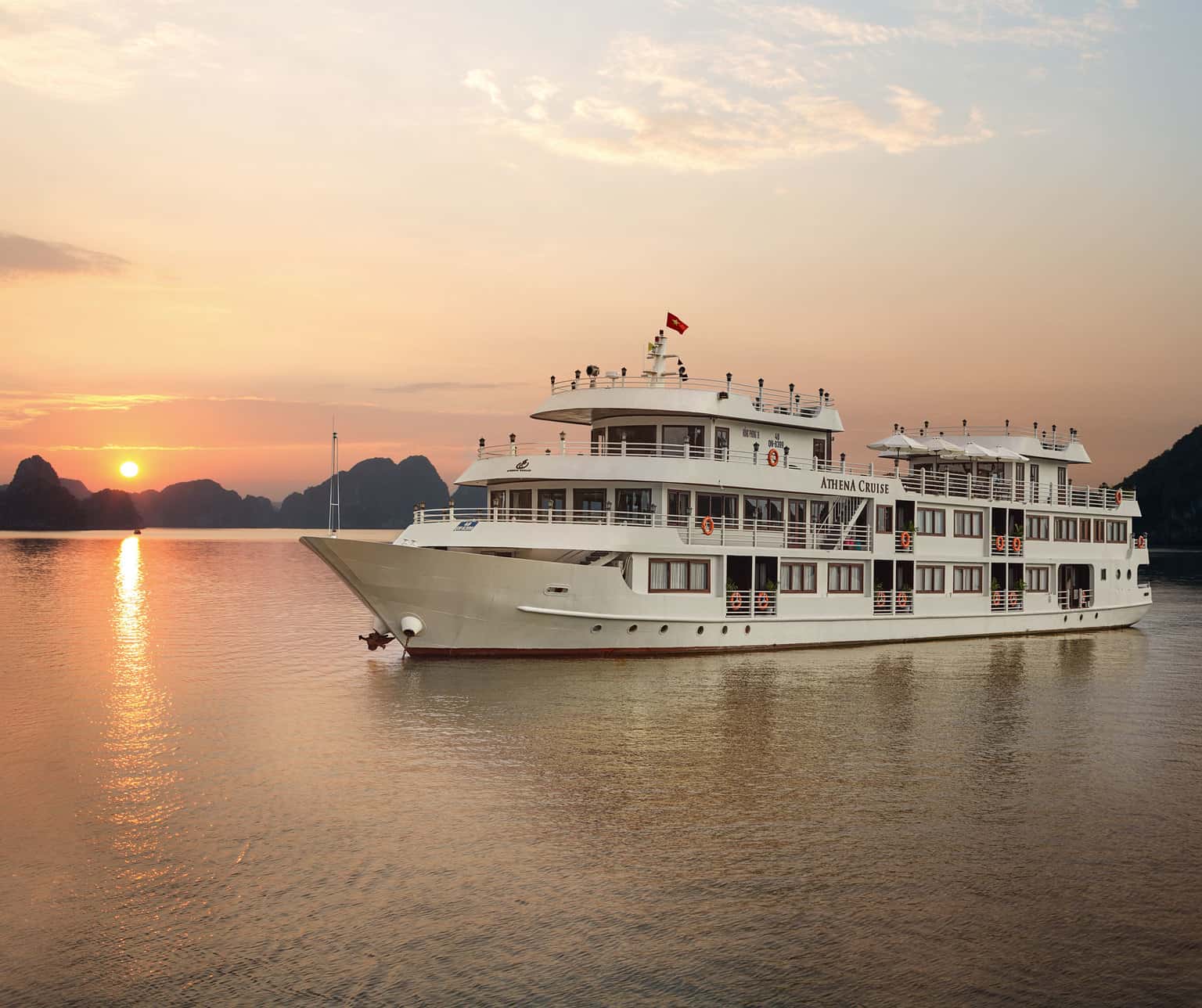 athena luxury cruise ha long bay