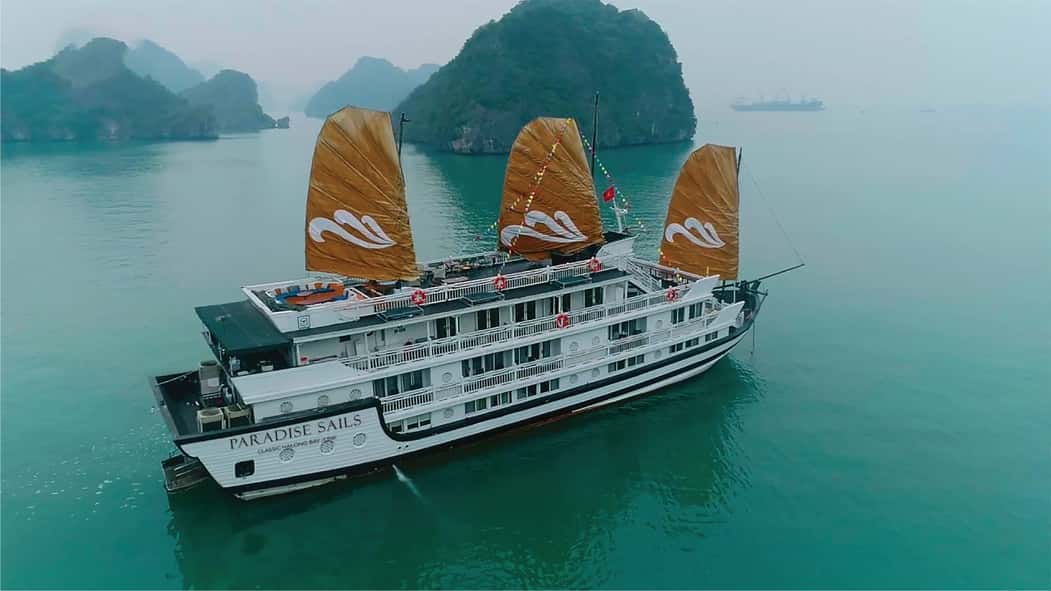 Phòng Grand Balcony Suites