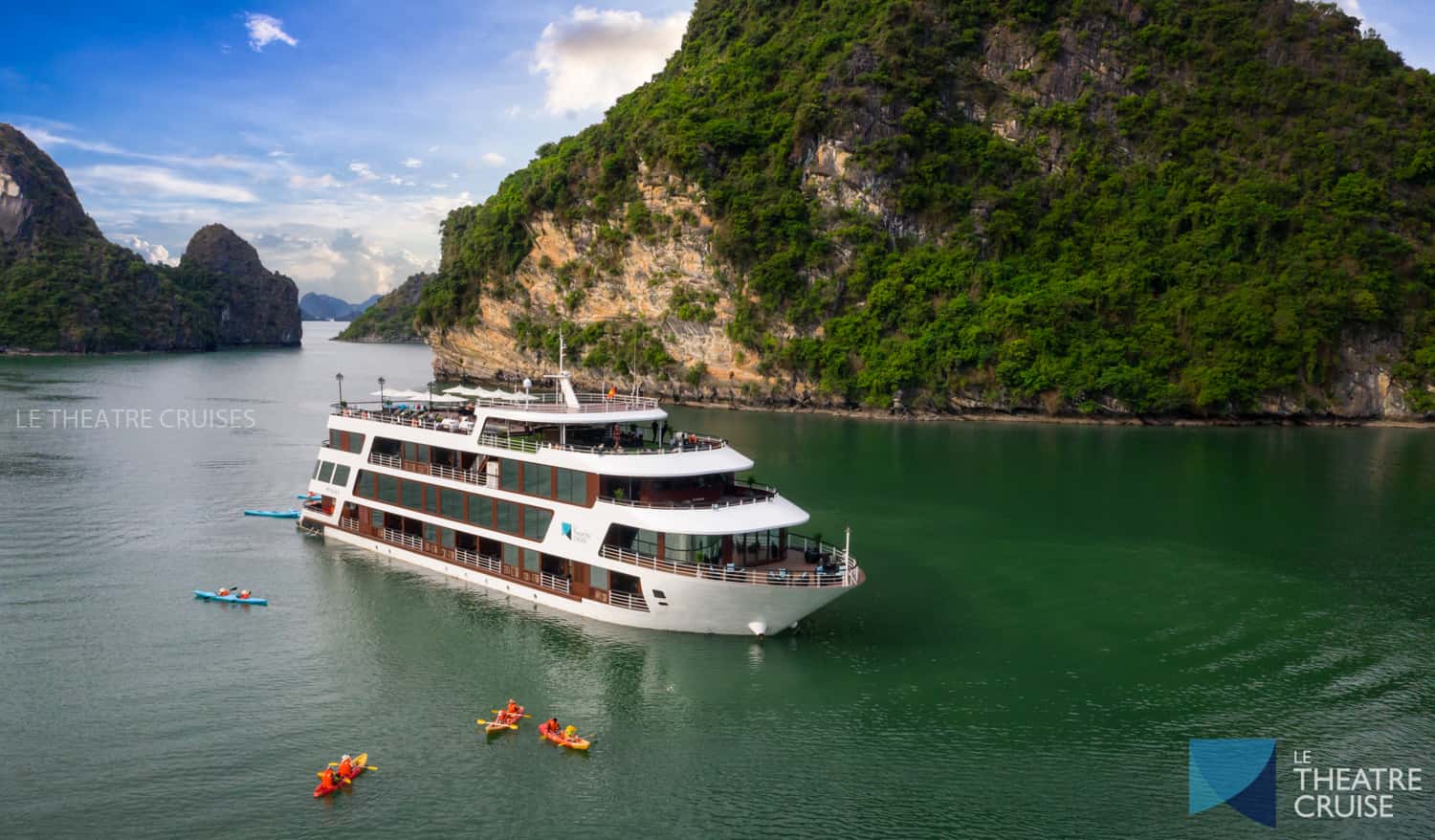 justfly le theatre cruise ha long