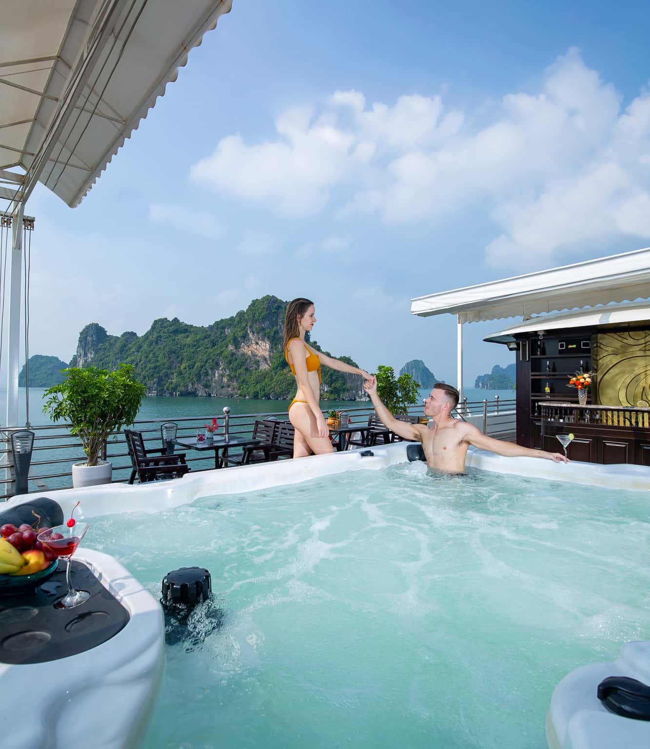 athena royal cruise ha long bay