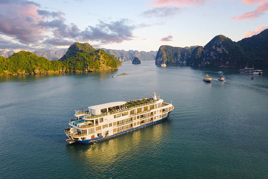 mon cheri cruise ha long bay