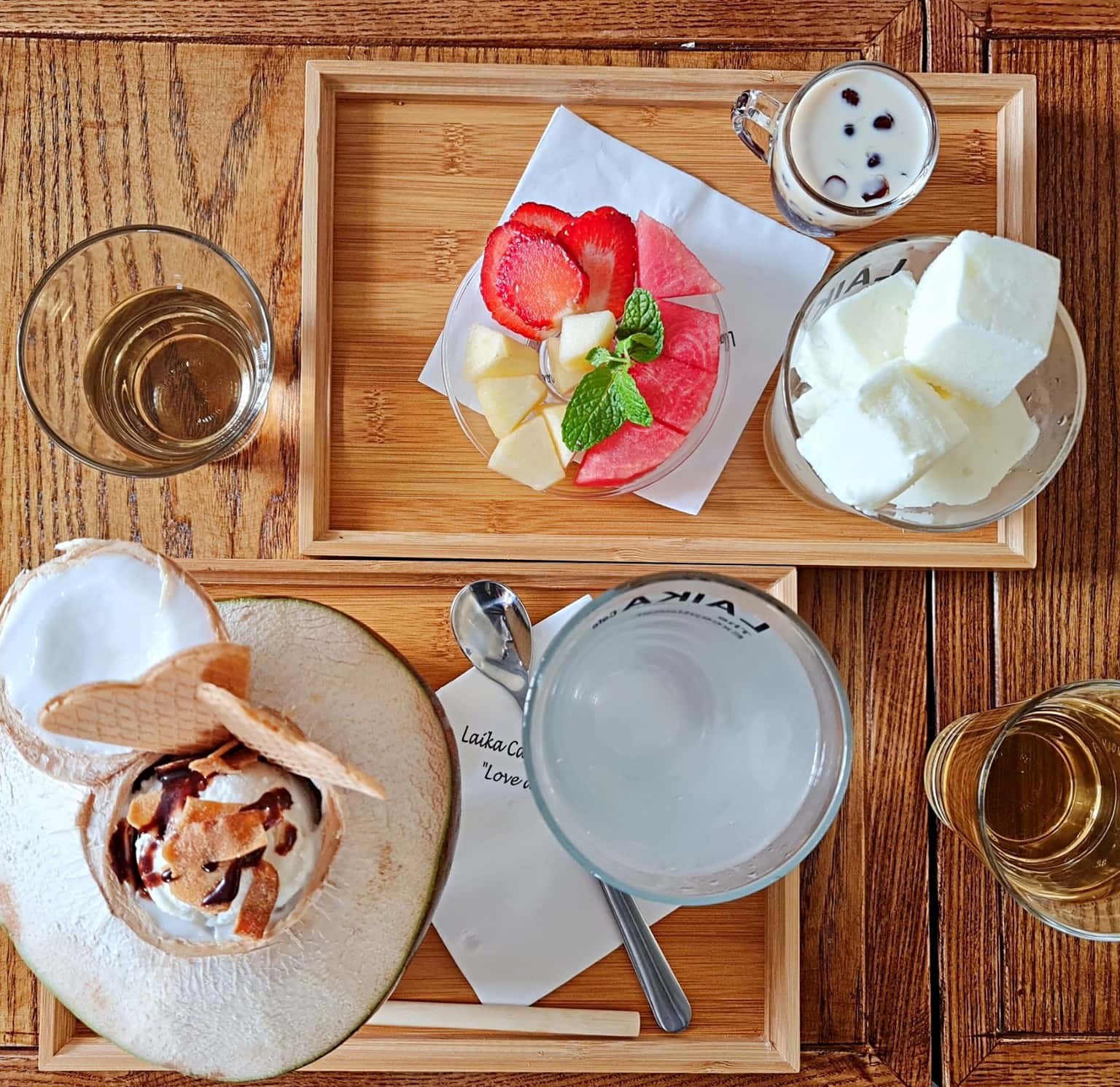 laika cafe ha long 