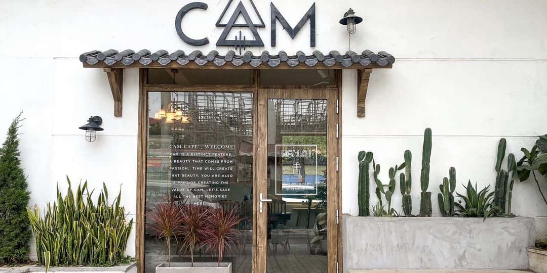 cam cafe ha long