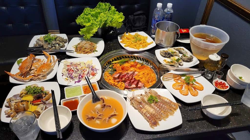 bien 14 buffet seafood ha long