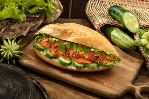 banh mi dan to ha long