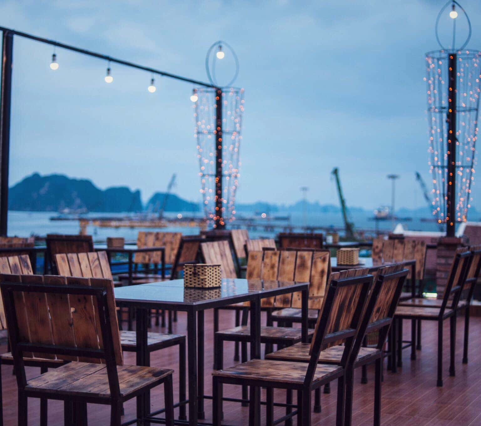 cafe xua va nay ha long