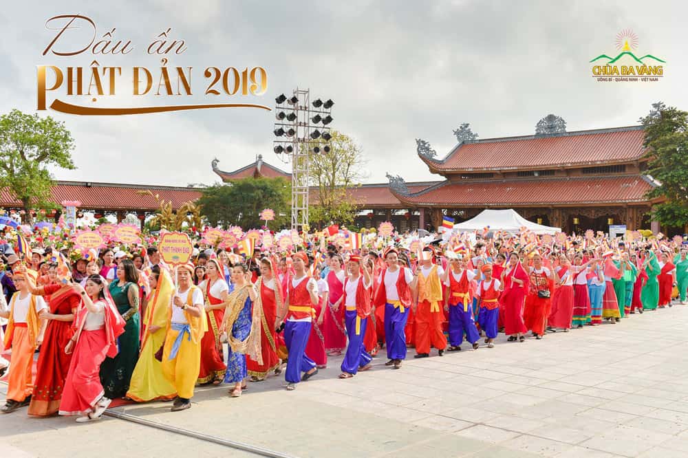 le hoi chua ba vang quang ninh 