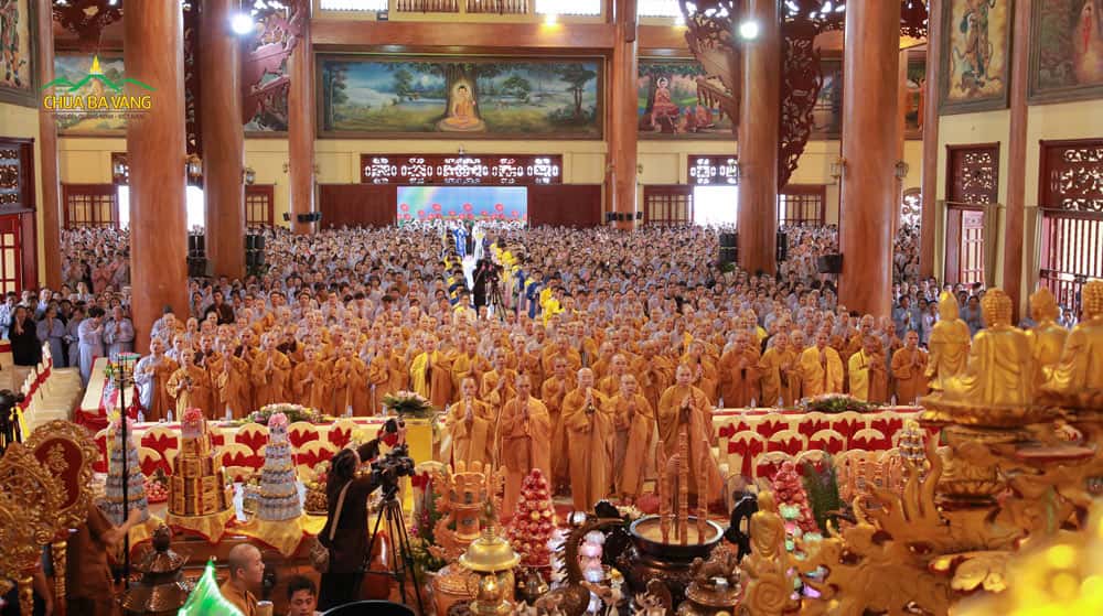 le hoi chua ba vang quang ninh 
