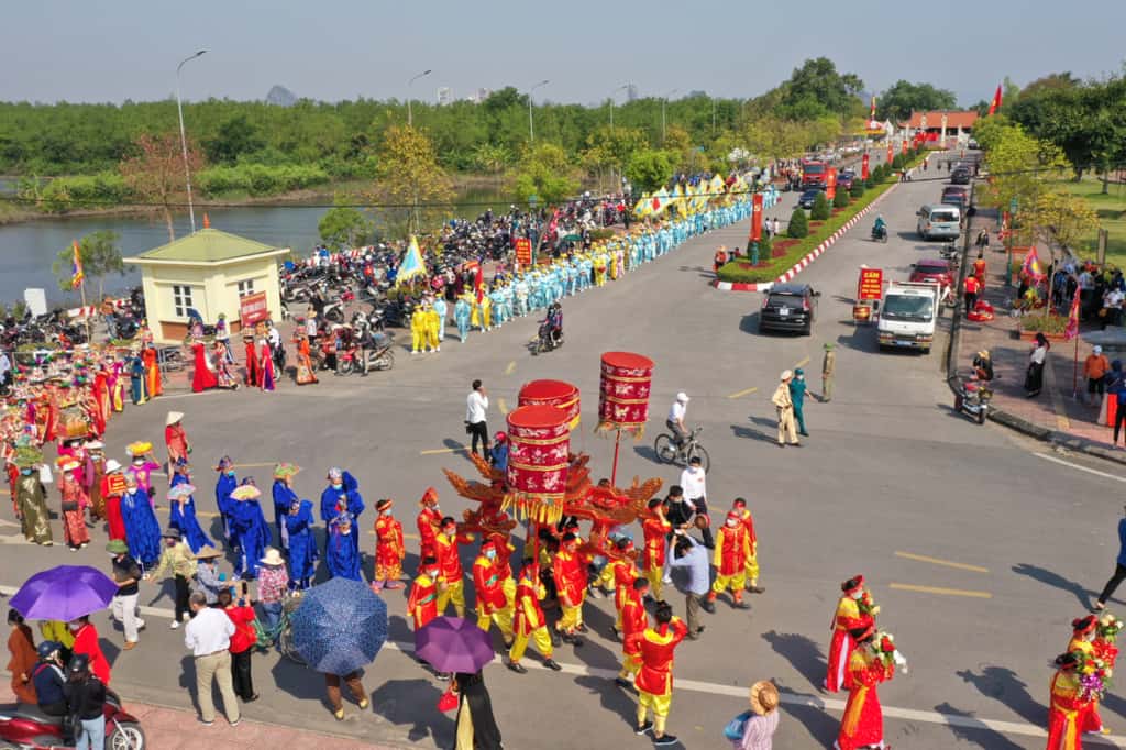 le hoi bach dang quang ninh