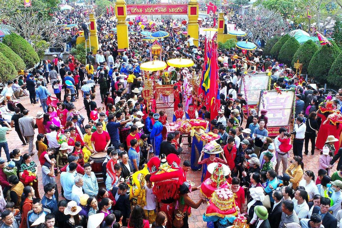 le hoi tien cong quang ninh