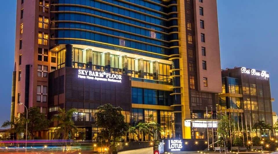 royal lotus hotel ha long 