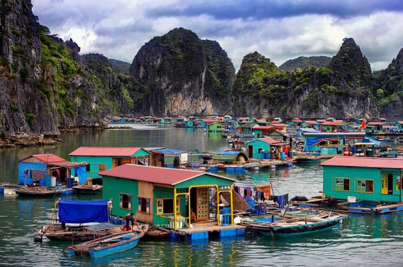lang chai ba hang ha long