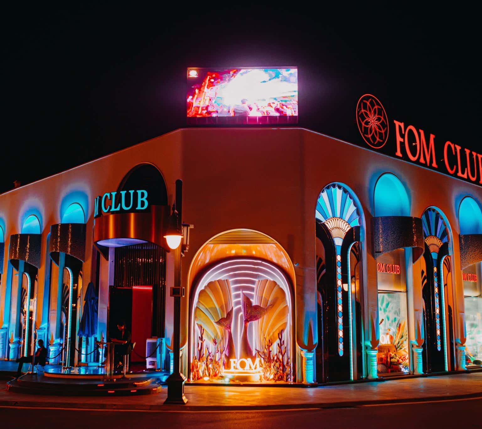 fom club ha long
