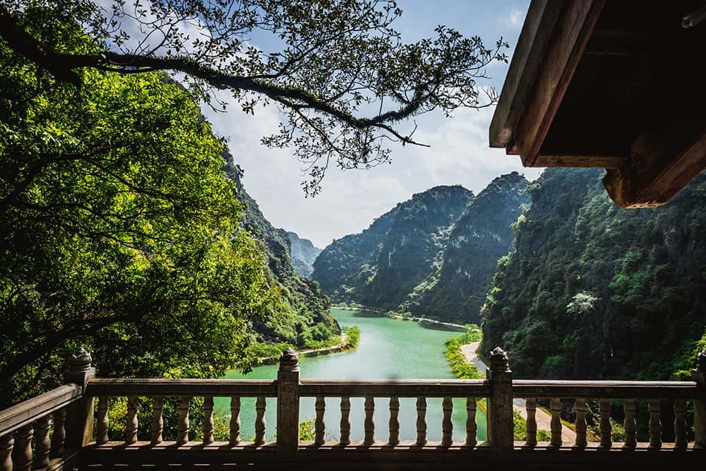 chua-am-tien ninh binh