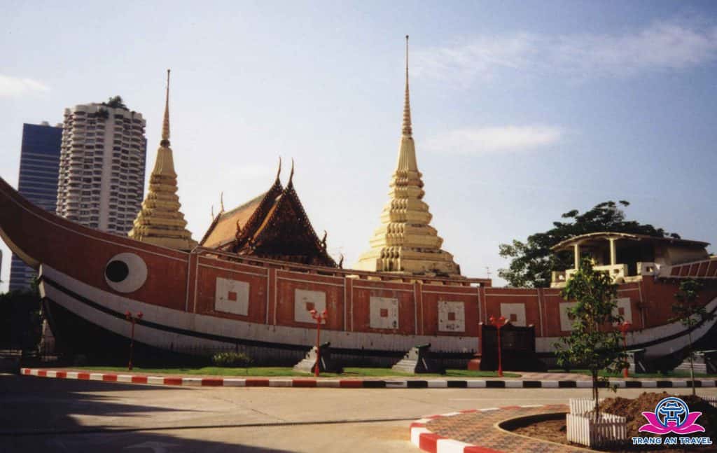 justfly chua thuyen wat yannawa bangkok thai lan 
