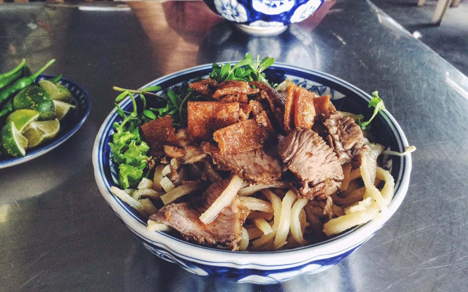 cao lau da nang