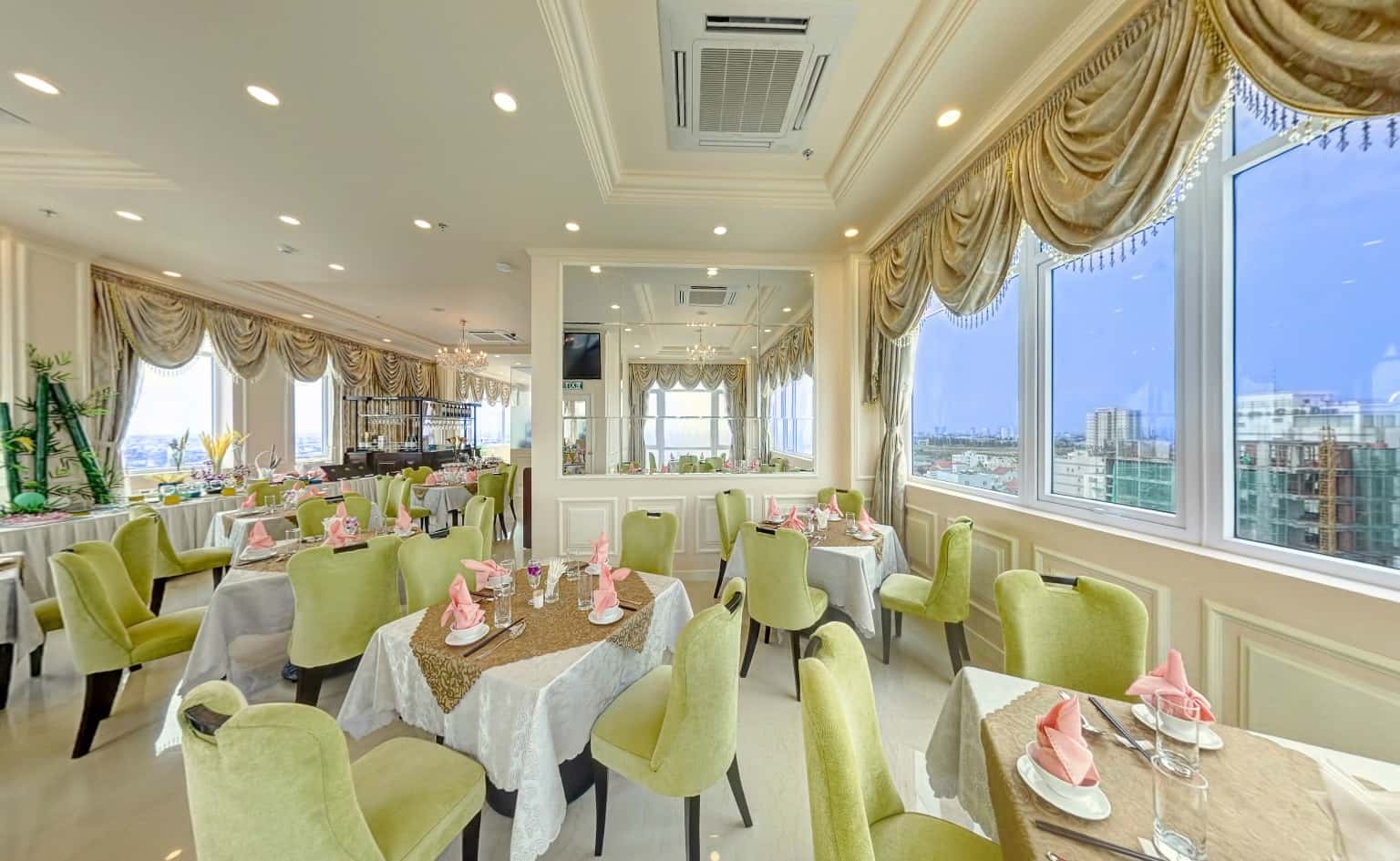 sea castle 2 hotel da nang 