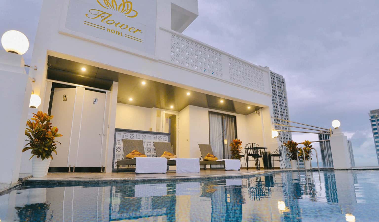 flower-hotel-da-nang