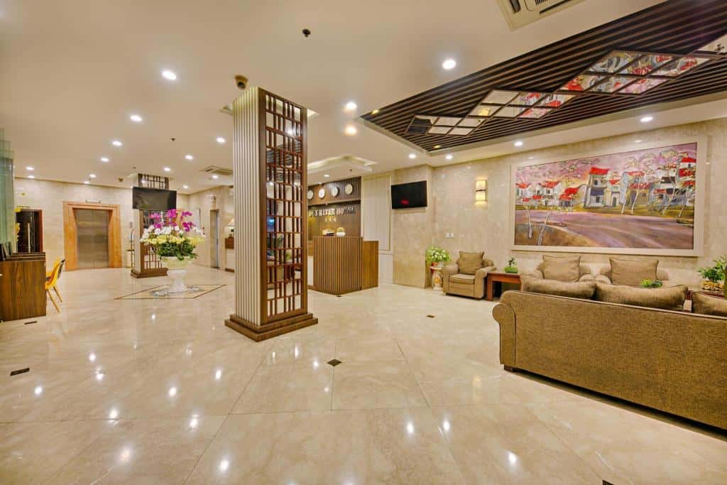 sun-river-hotel