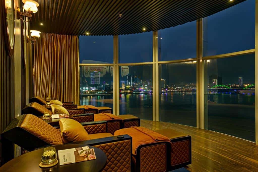 sun-river-hotel