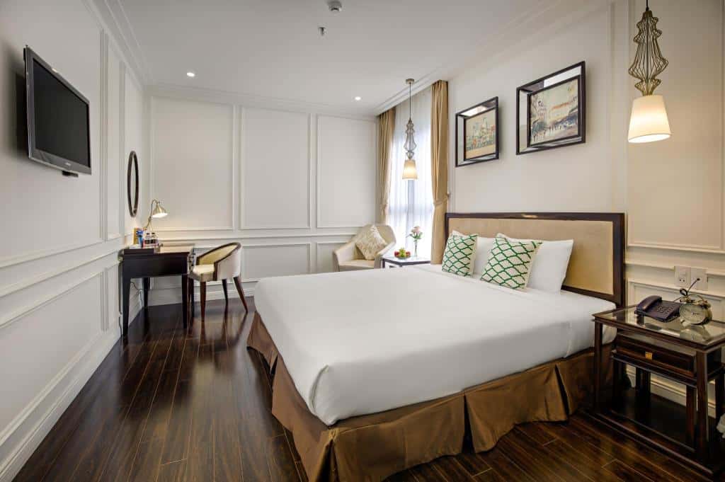  the-herriott-hotel-suite-da-nang