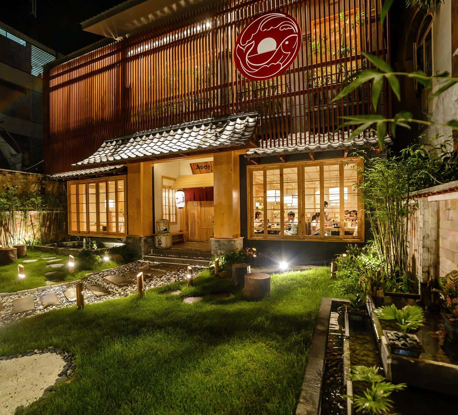 sushi world restaurant da nang