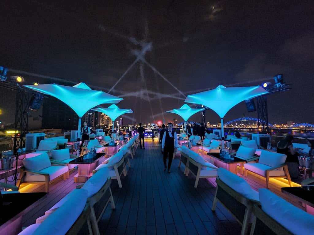 icon sky  lounge da nang 