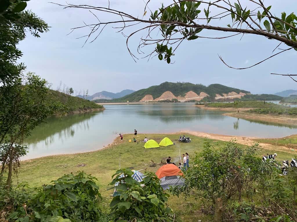ho trung hoa da nang