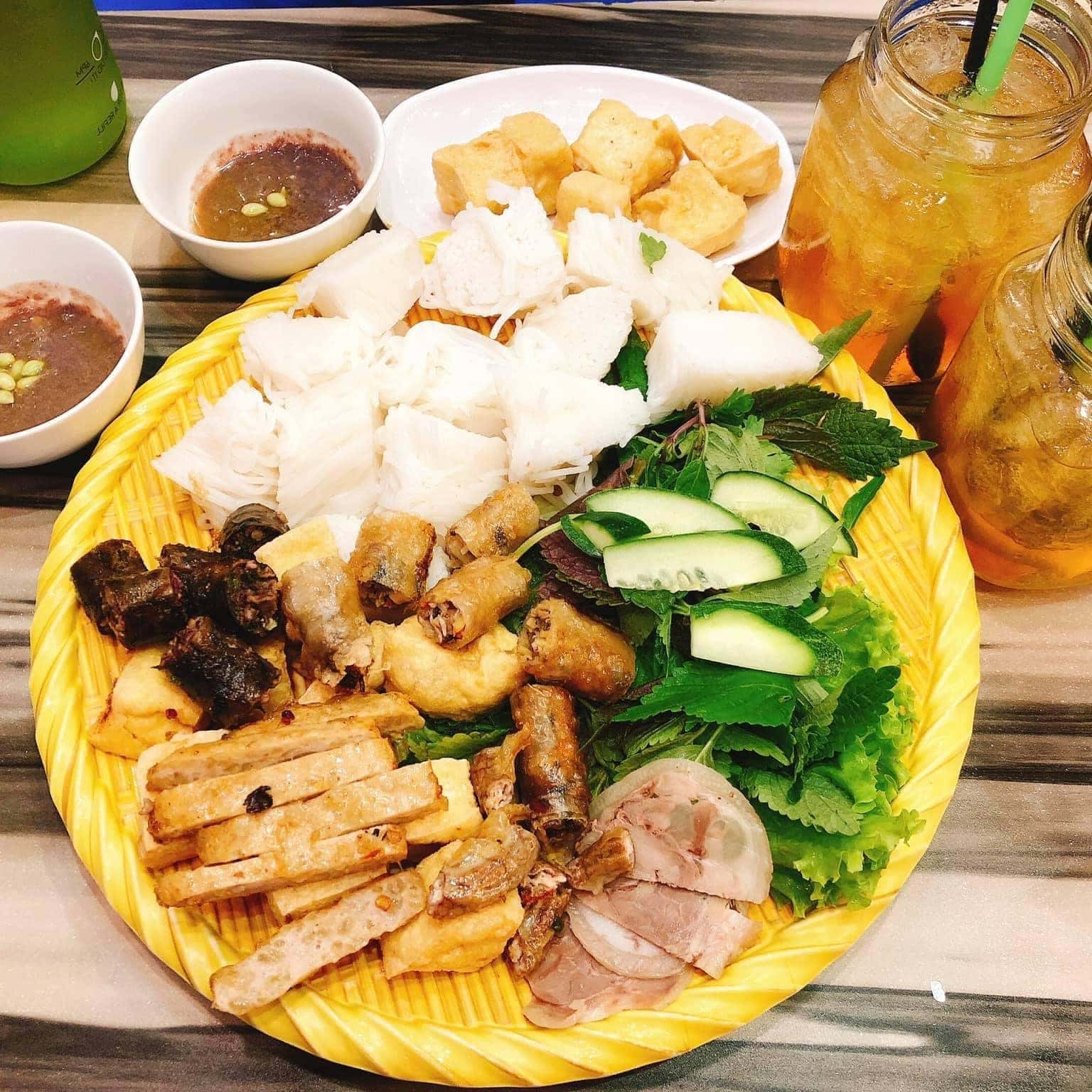 quan xua bun dau mam tom bun cha ha noi da nang